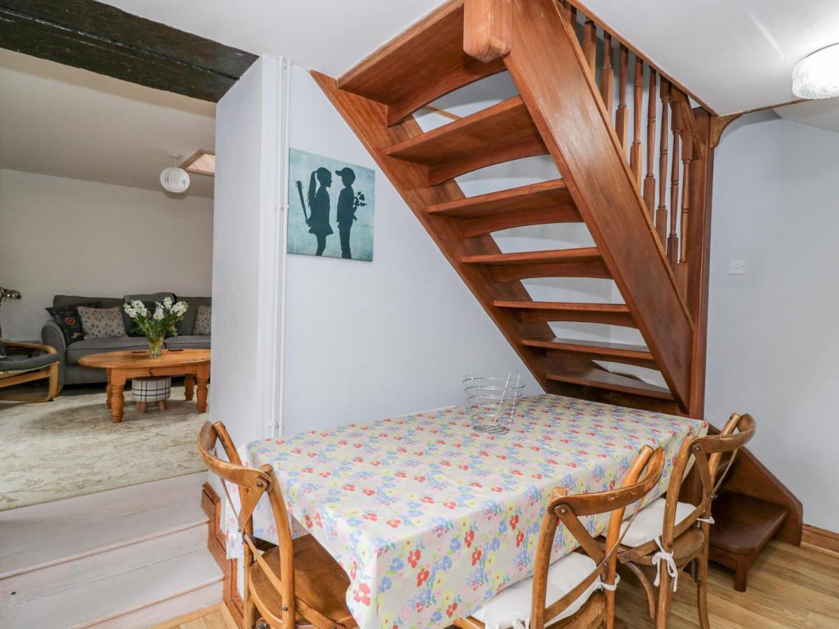 The Coach House Villa Bristol Bagian luar foto